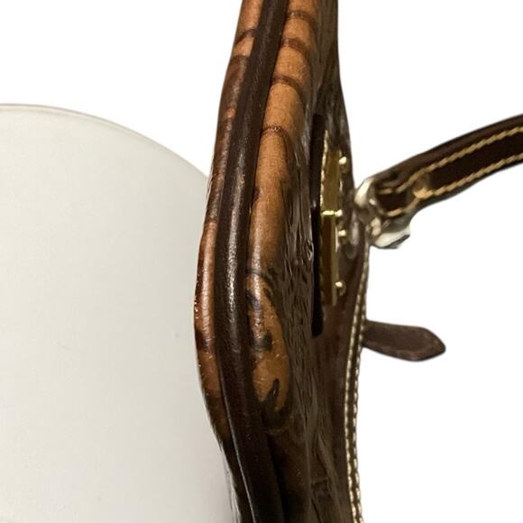 Dooney & Bourke Embossed Disney Aulani Wristlet NEW - Picture 13 of 15